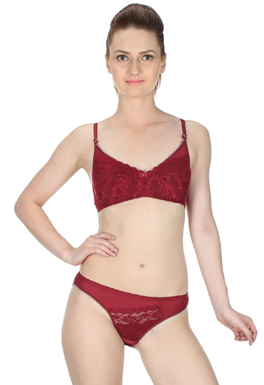 Attractive-Maroon-Floral-Lace-Bra-Panty-Set.jpg