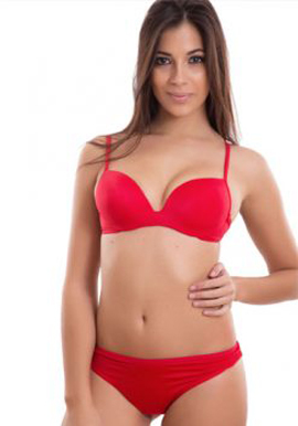Lovable-Red-Seamless-Bra-and-Brief-Set-1.jpg