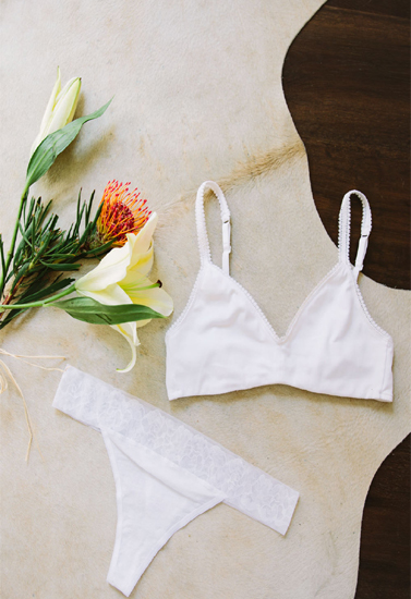 White-Extra-Comfort-Bra-Thong-Set.jpg